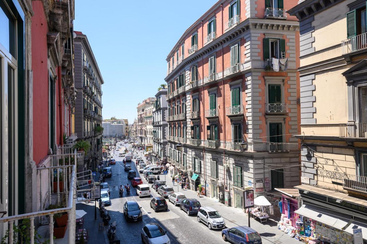 L'Angoletto In Centro Napels Buitenkant foto